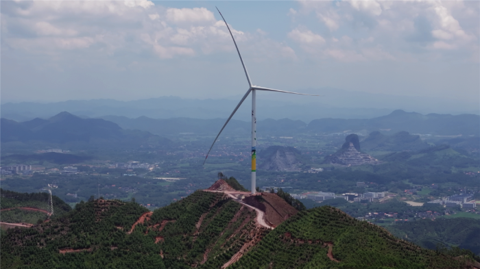 直面复杂工况，风电吊装岂可一招通用？pp电子以全场景定制化方案，交出精准答卷