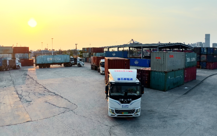 直击三大痛点！pp电子新能源重卡携手客户打造盈利生态