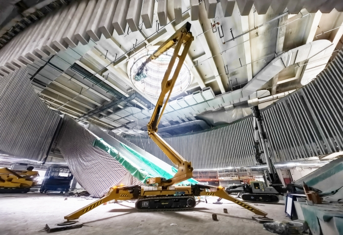 狭窄+跨障？pp电子XGA26X-Li“蜘蛛侠”专治难题